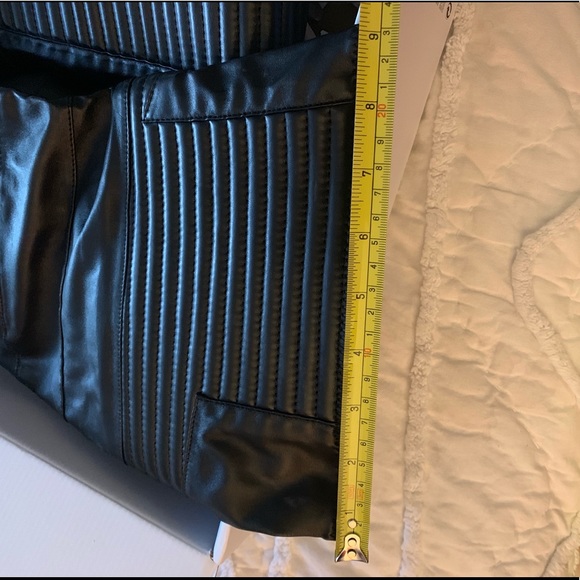 Thigh high boots - Picture 7 of 8